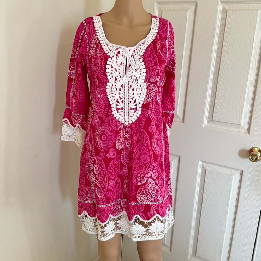 SALE 🔥🔥 NWT 100% Cotton Pink & White Top With Tie-Back Size Small